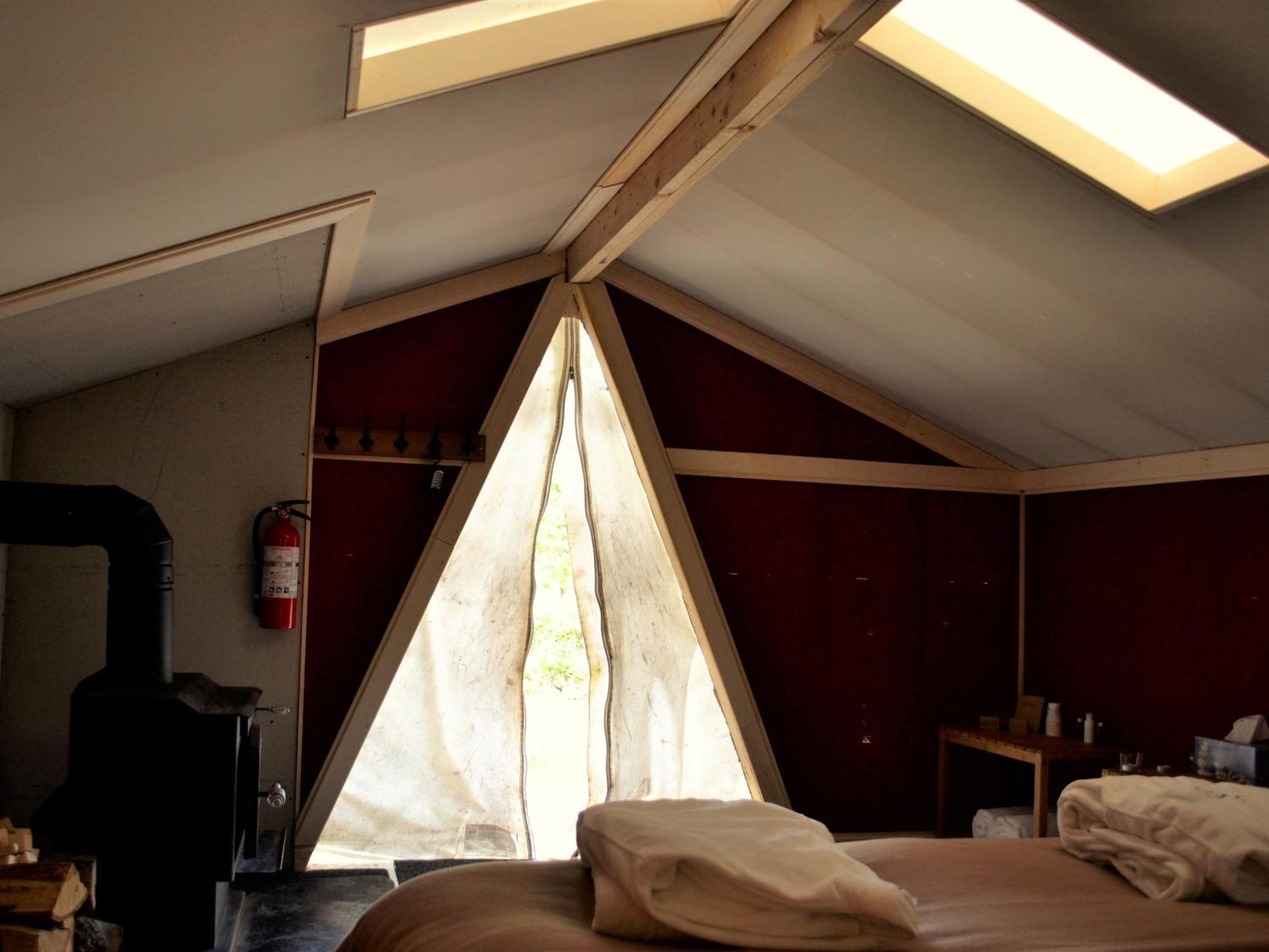 Eco Spa Highland Grenville-Sur-La-Rouge Room photo