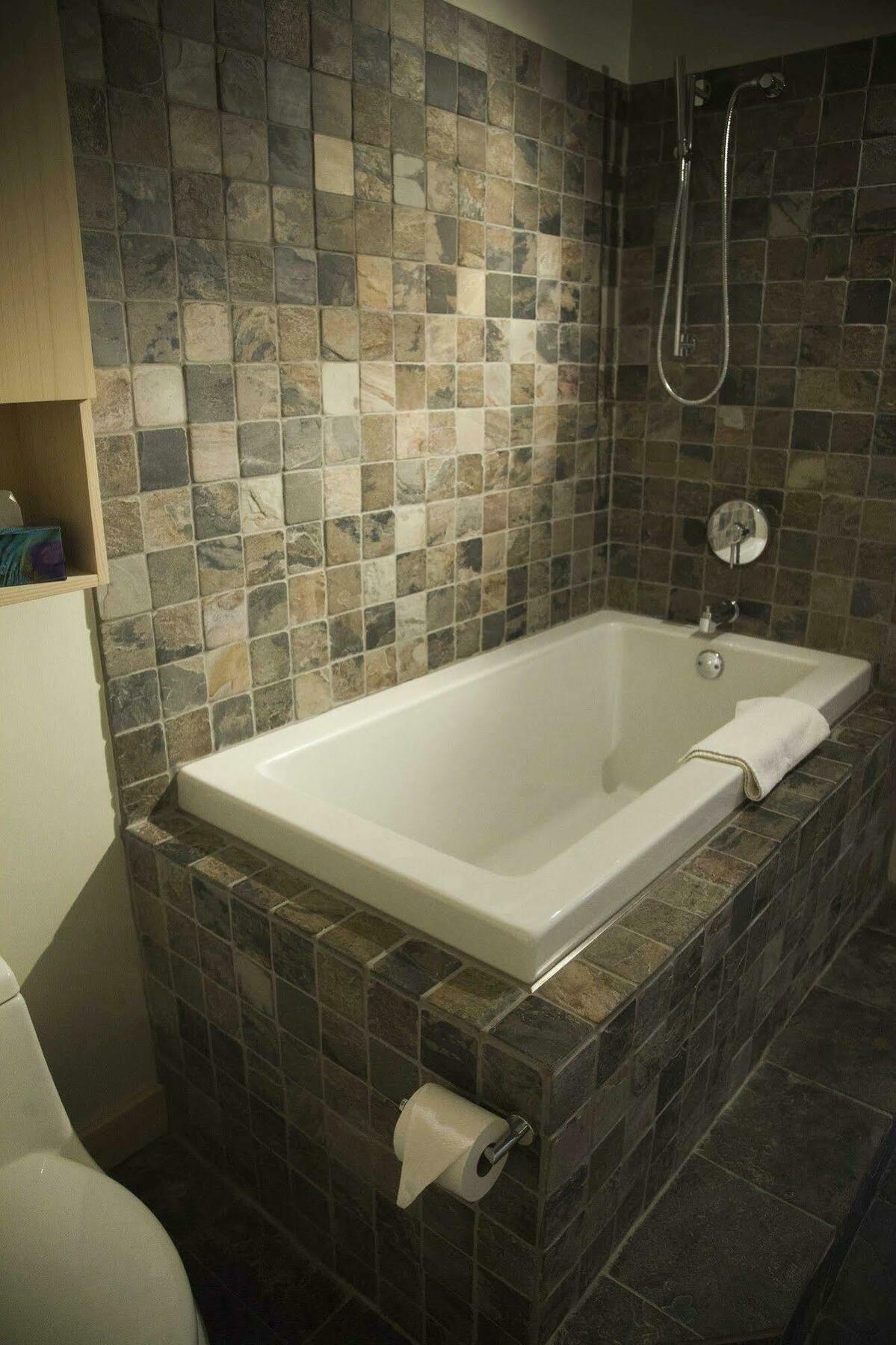 Eco Spa Highland Grenville-Sur-La-Rouge Exterior photo